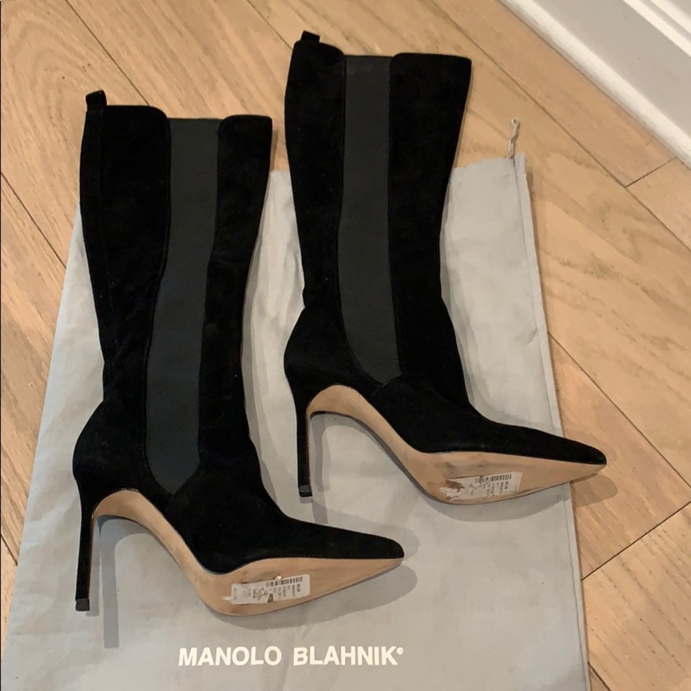 NEW Manolo Blahnik Tungadehi Suede Boots Brand New